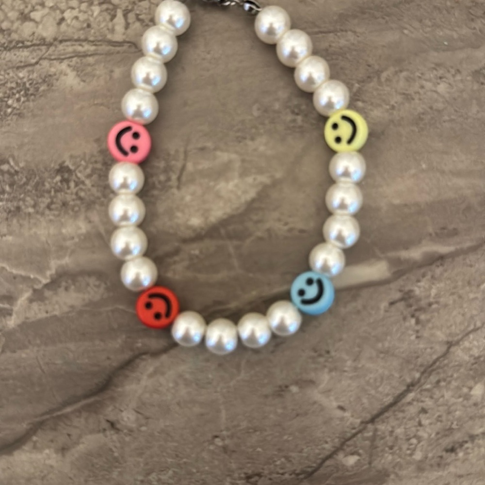 Pearl Jewelry with Smiley Face Beads